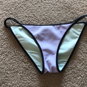victoria’s secret bikini bottoms size medium
